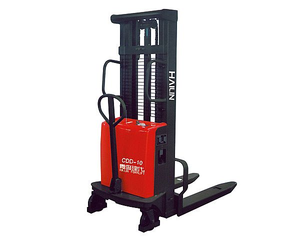 青島現(xiàn)代 CDD-10電動堆垛機(jī)