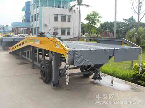 上海機械式移動貨梯登車橋哪家好 DCQH