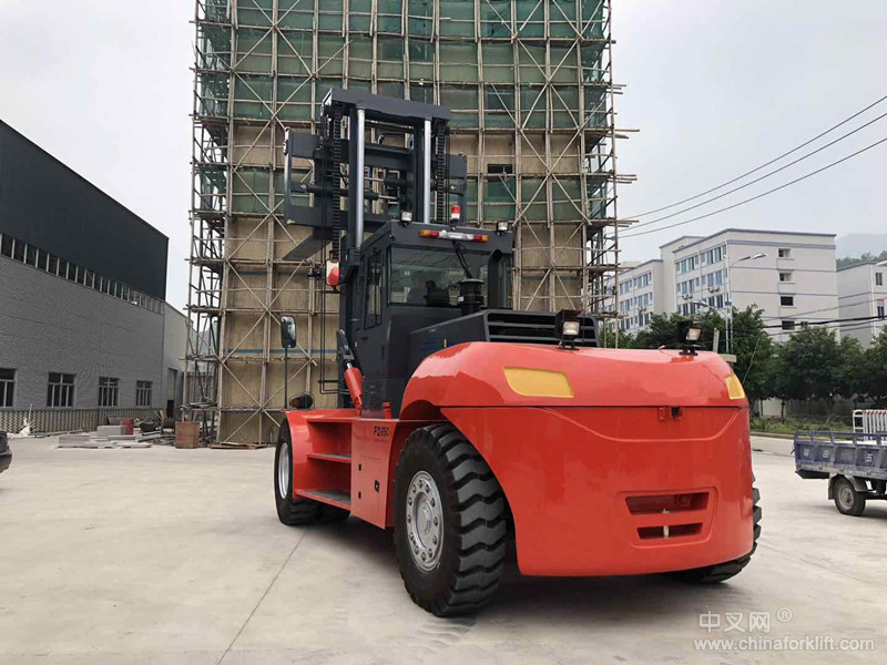 國(guó)產(chǎn)25噸內(nèi)燃叉車(chē)25噸重型柴油叉車(chē)2019價(jià)格行情走勢(shì) XHC250
